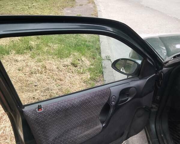 Зелений Опель Вектра, об'ємом двигуна 2 л та пробігом 355 тис. км за 1900 $, фото 15 на Automoto.ua