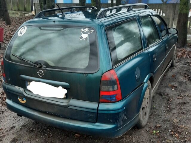 Зеленый Опель Вектра, объемом двигателя 2 л и пробегом 430 тыс. км за 1184 $, фото 2 на Automoto.ua