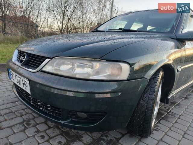 Зеленый Опель Вектра, объемом двигателя 2.17 л и пробегом 309 тыс. км за 1750 $, фото 6 на Automoto.ua