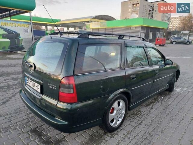 Зеленый Опель Вектра, объемом двигателя 2.17 л и пробегом 309 тыс. км за 1750 $, фото 3 на Automoto.ua
