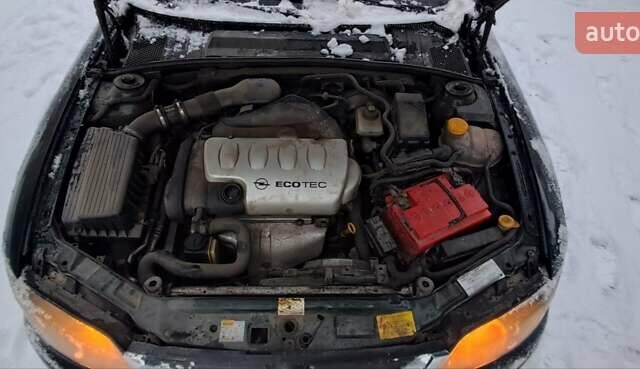 Зелений Опель Вектра, об'ємом двигуна 1.6 л та пробігом 252 тис. км за 950 $, фото 3 на Automoto.ua