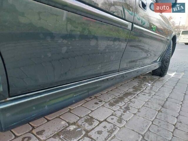 Зеленый Опель Вектра, объемом двигателя 2.17 л и пробегом 309 тыс. км за 1750 $, фото 4 на Automoto.ua