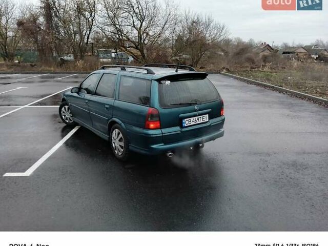 Зеленый Опель Вектра, объемом двигателя 1.6 л и пробегом 360 тыс. км за 3300 $, фото 3 на Automoto.ua