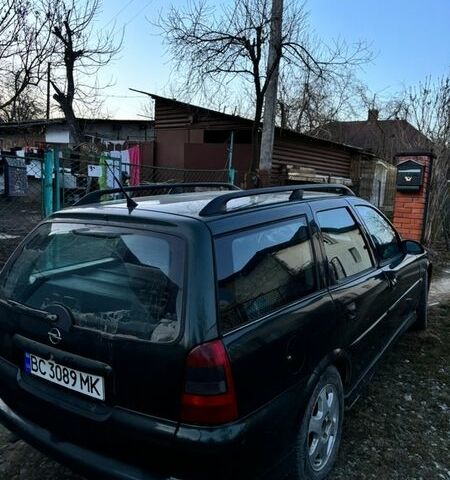 Зеленый Опель Вектра, объемом двигателя 1.8 л и пробегом 484 тыс. км за 1600 $, фото 4 на Automoto.ua