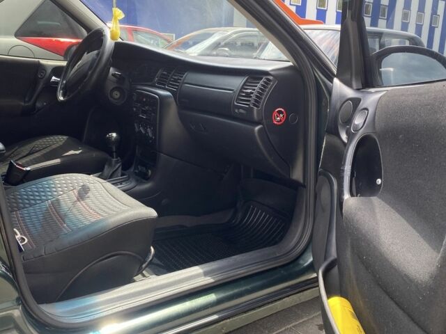 Зеленый Опель Вектра, объемом двигателя 1.6 л и пробегом 330 тыс. км за 1800 $, фото 3 на Automoto.ua