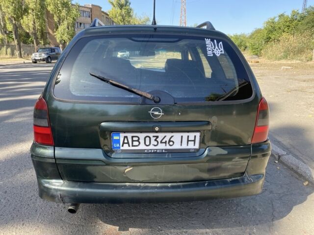Зеленый Опель Вектра, объемом двигателя 1.6 л и пробегом 330 тыс. км за 1800 $, фото 5 на Automoto.ua
