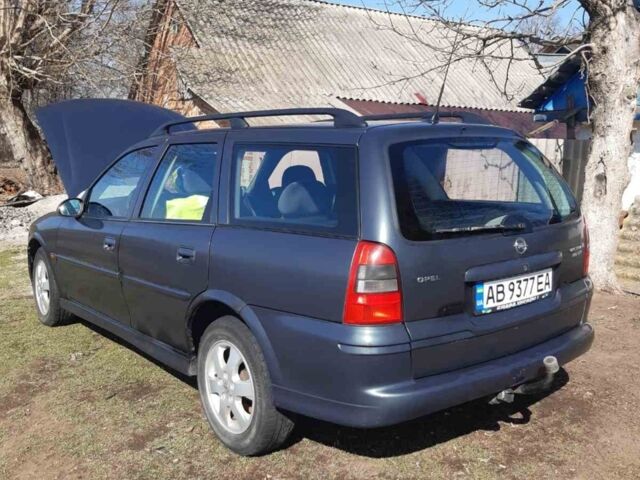 Зелений Опель Вектра, об'ємом двигуна 2 л та пробігом 260 тис. км за 3000 $, фото 4 на Automoto.ua