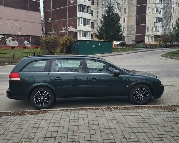 Зелений Опель Вектра, об'ємом двигуна 1.91 л та пробігом 370 тис. км за 3800 $, фото 2 на Automoto.ua