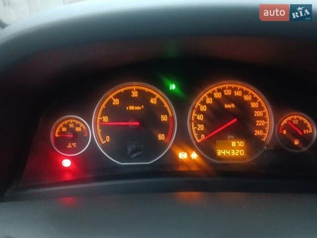 Зелений Опель Вектра, об'ємом двигуна 1.9 л та пробігом 344 тис. км за 3850 $, фото 24 на Automoto.ua