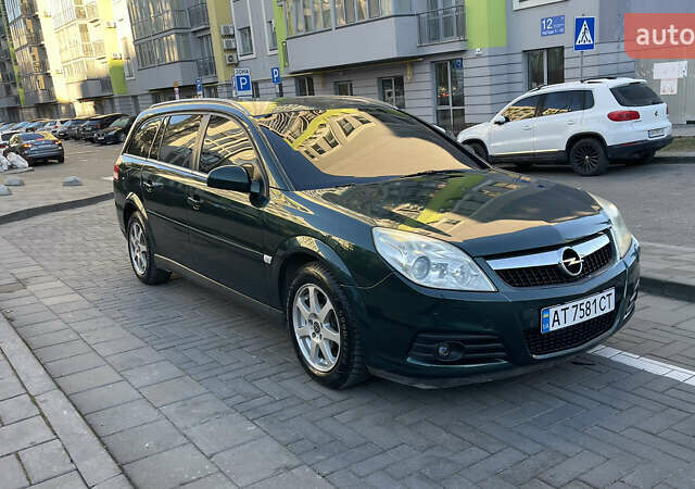 Зеленый Опель Вектра, объемом двигателя 2.2 л и пробегом 279 тыс. км за 4000 $, фото 7 на Automoto.ua