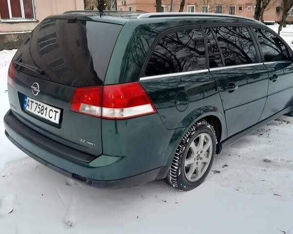 Зеленый Опель Вектра, объемом двигателя 2.2 л и пробегом 280 тыс. км за 4300 $, фото 1 на Automoto.ua