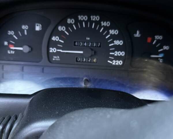 Опель Вектра 1994 в Львове на Automoto.ua Зеленый Опель Вектра, объемом двигателя 2 л и пробегом 400 тыс. км за 1100 $, фото 2 на Automoto.ua