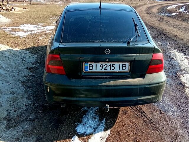 Зеленый Опель Вектра, объемом двигателя 2 л и пробегом 230 тыс. км за 2550 $, фото 1 на Automoto.ua