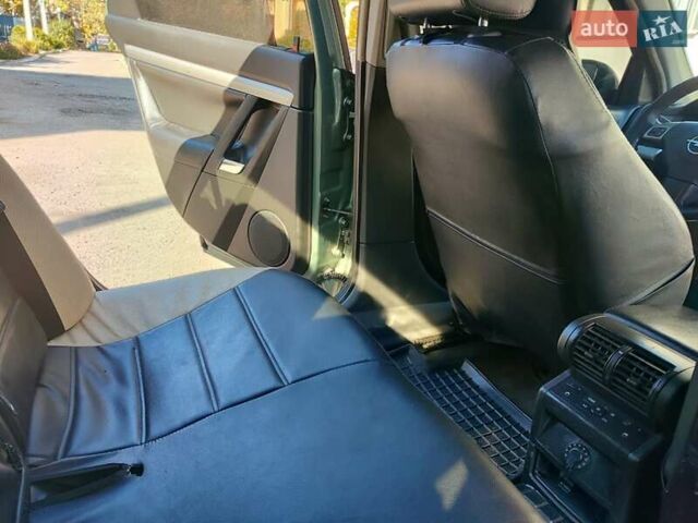 Зеленый Опель Вектра, объемом двигателя 1.9 л и пробегом 340 тыс. км за 3300 $, фото 17 на Automoto.ua