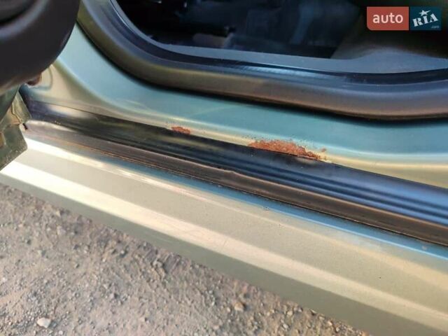 Зеленый Опель Вектра, объемом двигателя 1.9 л и пробегом 340 тыс. км за 3300 $, фото 30 на Automoto.ua