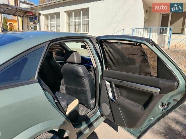 Зеленый Опель Вектра, объемом двигателя 1.9 л и пробегом 340 тыс. км за 3300 $, фото 31 на Automoto.ua