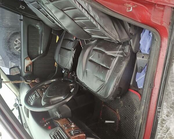 Красный Опель Вектра А, объемом двигателя 1.7 л и пробегом 400 тыс. км за 2700 $, фото 2 на Automoto.ua