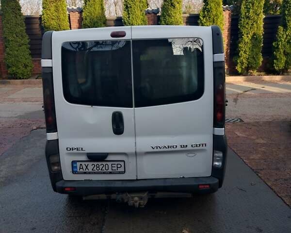 Білий Опель Віваро, об'ємом двигуна 1.9 л та пробігом 334 тис. км за 5200 $, фото 7 на Automoto.ua