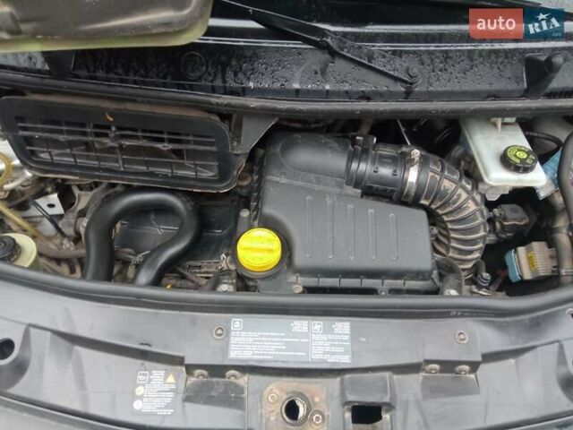 Білий Опель Віваро, об'ємом двигуна 2 л та пробігом 247 тис. км за 9500 $, фото 17 на Automoto.ua