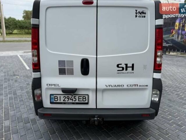 Білий Опель Віваро, об'ємом двигуна 2 л та пробігом 322 тис. км за 11200 $, фото 10 на Automoto.ua