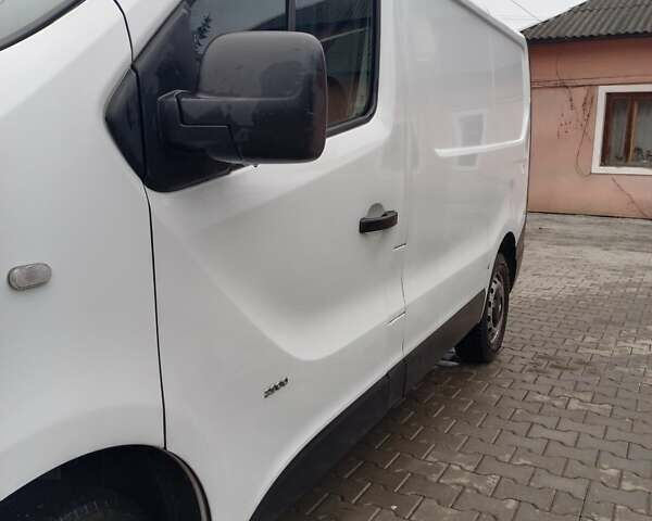 Білий Опель Віваро, об'ємом двигуна 1.6 л та пробігом 240 тис. км за 9850 $, фото 10 на Automoto.ua