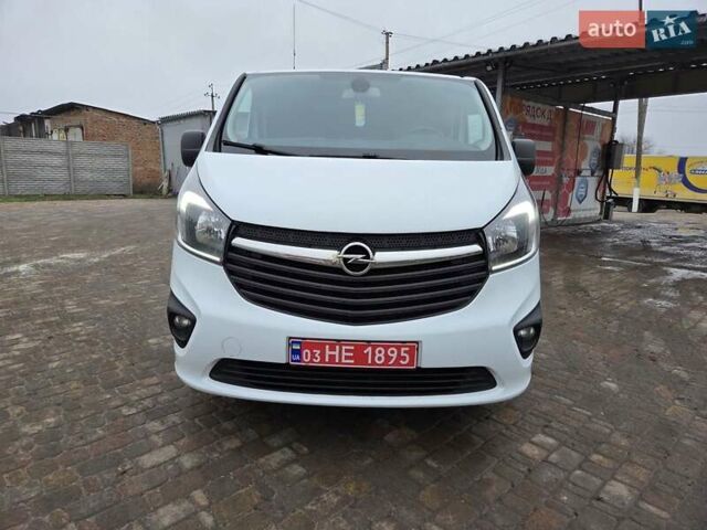 Білий Опель Віваро, об'ємом двигуна 1.6 л та пробігом 245 тис. км за 14500 $, фото 13 на Automoto.ua
