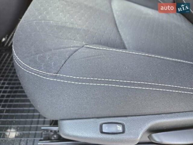 Білий Опель Віваро, об'ємом двигуна 1.6 л та пробігом 245 тис. км за 14800 $, фото 31 на Automoto.ua