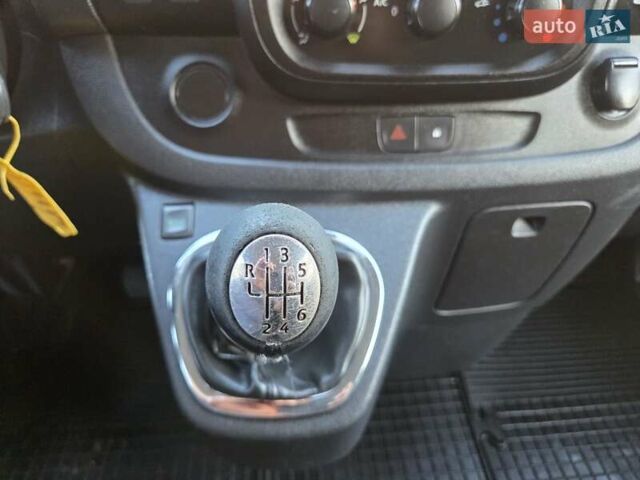 Білий Опель Віваро, об'ємом двигуна 1.6 л та пробігом 245 тис. км за 14800 $, фото 46 на Automoto.ua