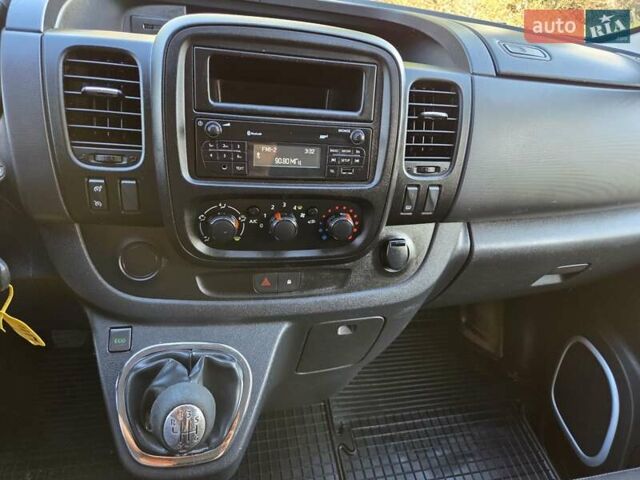 Білий Опель Віваро, об'ємом двигуна 1.6 л та пробігом 245 тис. км за 14800 $, фото 47 на Automoto.ua