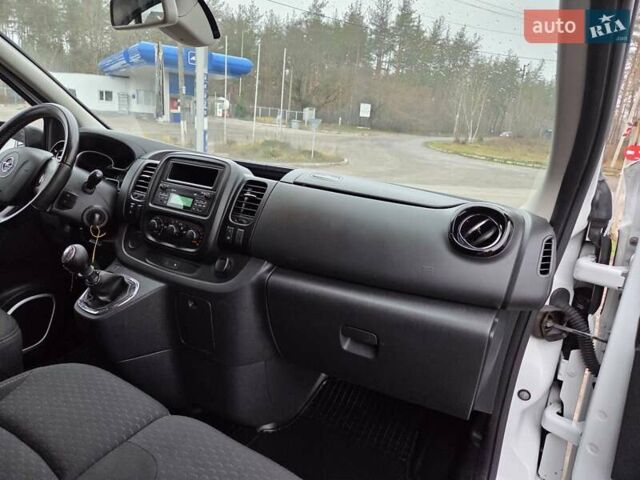 Білий Опель Віваро, об'ємом двигуна 1.6 л та пробігом 245 тис. км за 14500 $, фото 41 на Automoto.ua