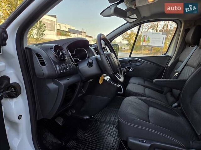 Білий Опель Віваро, об'ємом двигуна 1.6 л та пробігом 245 тис. км за 14800 $, фото 24 на Automoto.ua