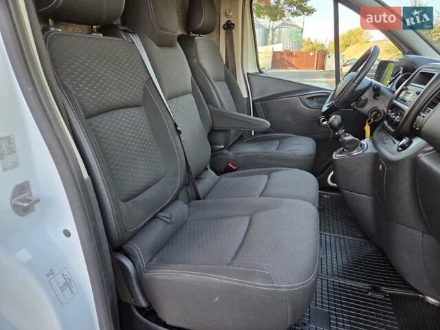 Білий Опель Віваро, об'ємом двигуна 1.6 л та пробігом 245 тис. км за 14800 $, фото 36 на Automoto.ua