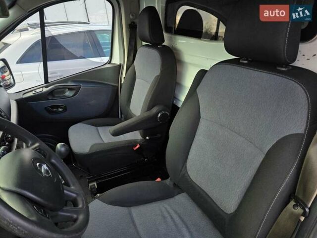 Білий Опель Віваро, об'ємом двигуна 1.6 л та пробігом 199 тис. км за 10999 $, фото 20 на Automoto.ua