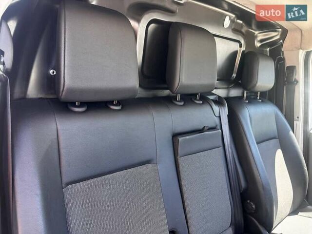 Білий Опель Віваро, об'ємом двигуна 1.5 л та пробігом 82 тис. км за 19900 $, фото 40 на Automoto.ua