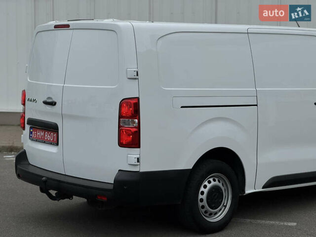 Белый Опель Виваро, объемом двигателя 2 л и пробегом 203 тыс. км за 18900 $, фото 11 на Automoto.ua