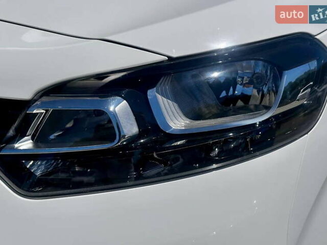 Білий Опель Віваро, об'ємом двигуна 1.5 л та пробігом 82 тис. км за 19900 $, фото 13 на Automoto.ua