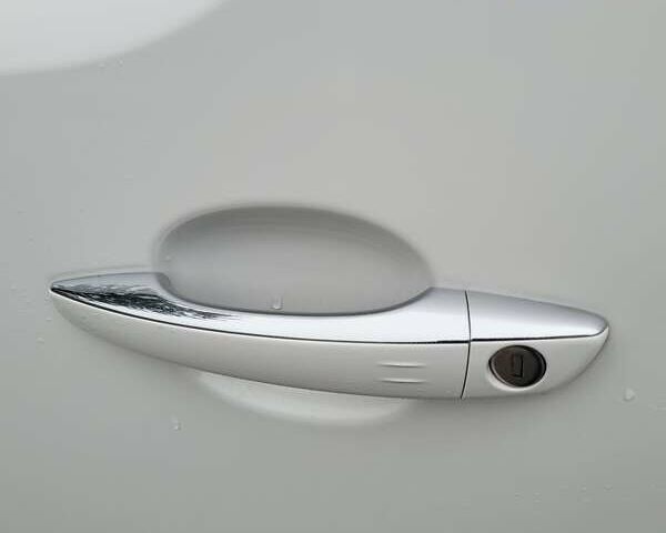 Белый Опель Виваро, объемом двигателя 2 л и пробегом 41 тыс. км за 22500 $, фото 22 на Automoto.ua