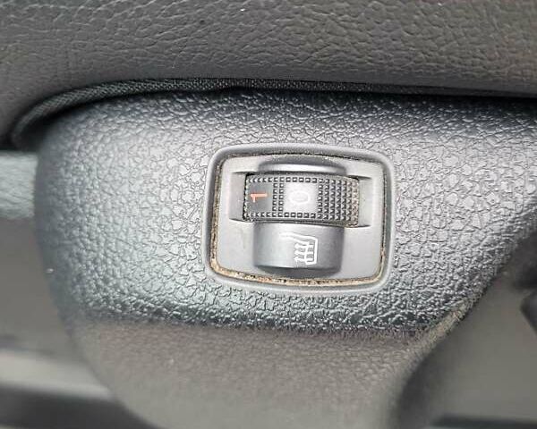 Белый Опель Виваро, объемом двигателя 2 л и пробегом 41 тыс. км за 22500 $, фото 19 на Automoto.ua