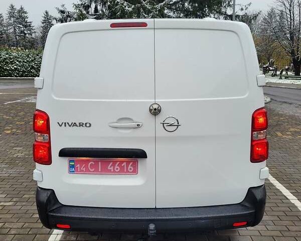 Белый Опель Виваро, объемом двигателя 2 л и пробегом 41 тыс. км за 22500 $, фото 5 на Automoto.ua