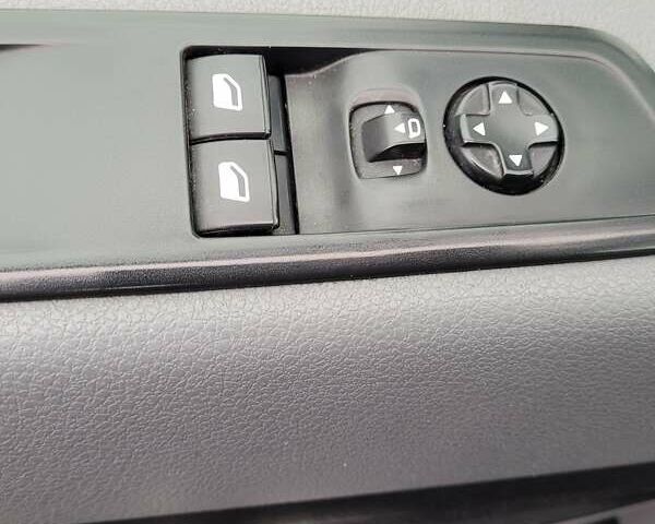 Белый Опель Виваро, объемом двигателя 2 л и пробегом 41 тыс. км за 22500 $, фото 20 на Automoto.ua