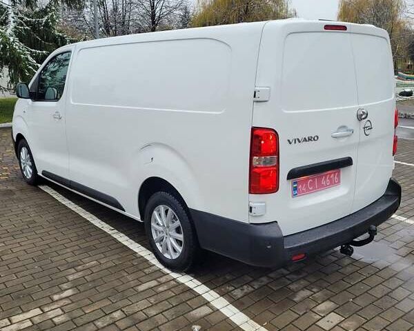 Белый Опель Виваро, объемом двигателя 2 л и пробегом 41 тыс. км за 22500 $, фото 3 на Automoto.ua