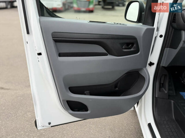 Белый Опель Виваро, объемом двигателя 2 л и пробегом 109 тыс. км за 19200 $, фото 19 на Automoto.ua
