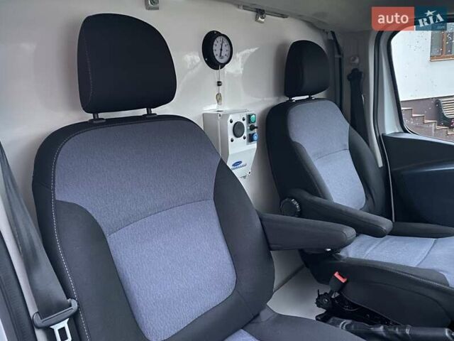 Білий Опель Віваро, об'ємом двигуна 1.6 л та пробігом 216 тис. км за 10299 $, фото 24 на Automoto.ua