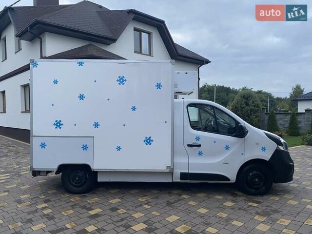 Білий Опель Віваро, об'ємом двигуна 1.6 л та пробігом 216 тис. км за 10299 $, фото 4 на Automoto.ua