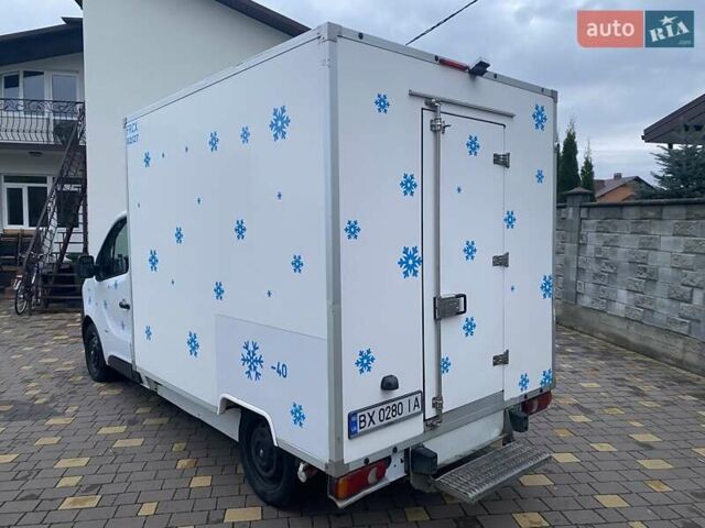 Білий Опель Віваро, об'ємом двигуна 1.6 л та пробігом 216 тис. км за 10299 $, фото 7 на Automoto.ua