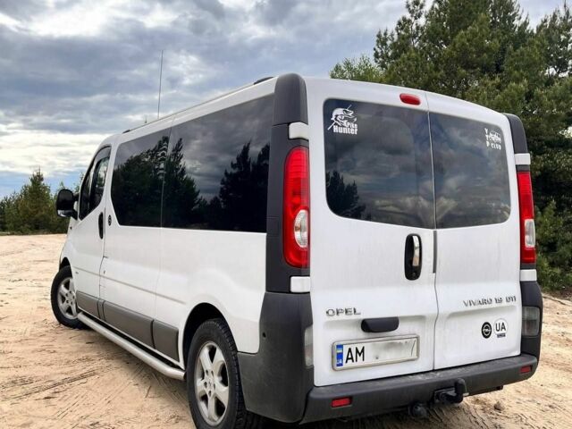 Білий Опель Віваро, об'ємом двигуна 1.9 л та пробігом 304 тис. км за 6900 $, фото 4 на Automoto.ua
