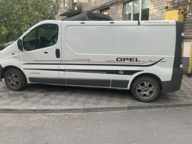Білий Опель Віваро, об'ємом двигуна 1.9 л та пробігом 400 тис. км за 6000 $, фото 2 на Automoto.ua