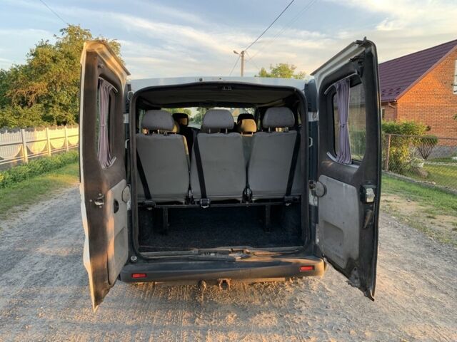 Белый Опель Виваро, объемом двигателя 1.9 л и пробегом 437 тыс. км за 5500 $, фото 7 на Automoto.ua