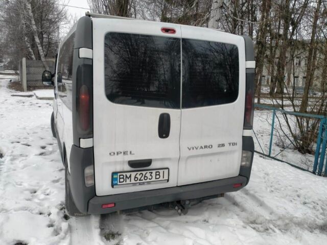 Белый Опель Виваро, объемом двигателя 2.5 л и пробегом 456 тыс. км за 6500 $, фото 5 на Automoto.ua