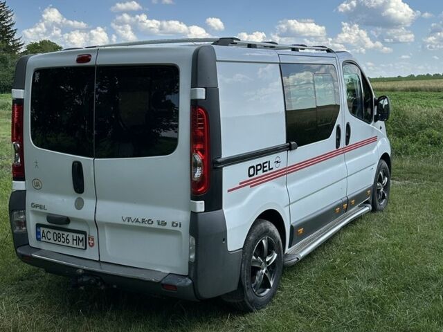 Белый Опель Виваро, объемом двигателя 1.9 л и пробегом 421 тыс. км за 7000 $, фото 6 на Automoto.ua